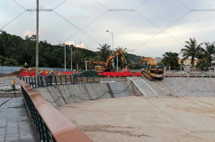 深圳大亞灣核電站基本小沐場(chǎng)10.jpg 深圳大亞灣核電站基本小沐場(chǎng)10.jpg